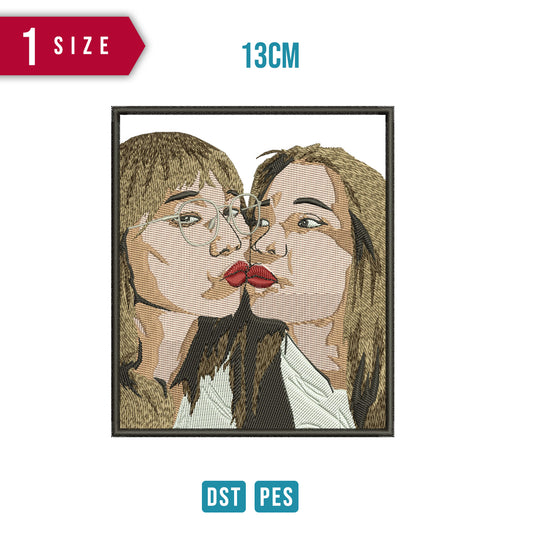 Women Kiss